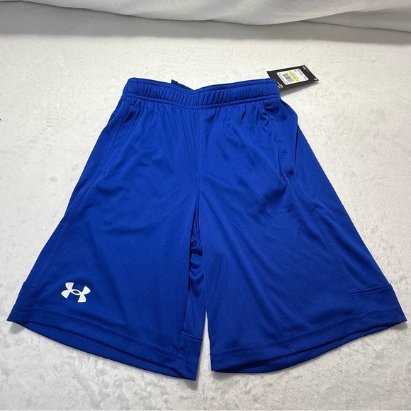 NWT Under Armour Boys’ Vibrant Blue Sports Shorts with Pockets - Picture 1 of 9